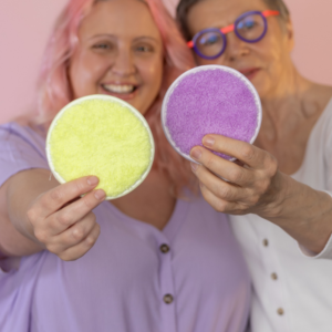 GET NAKED cleansing sponge